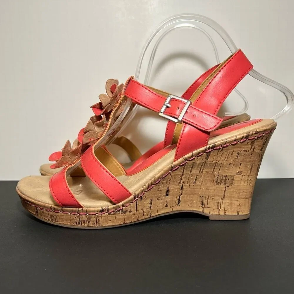 Womens B.O.C. Born Concept Evita Coral Pink Wedge Sandals / Size 10 Medium